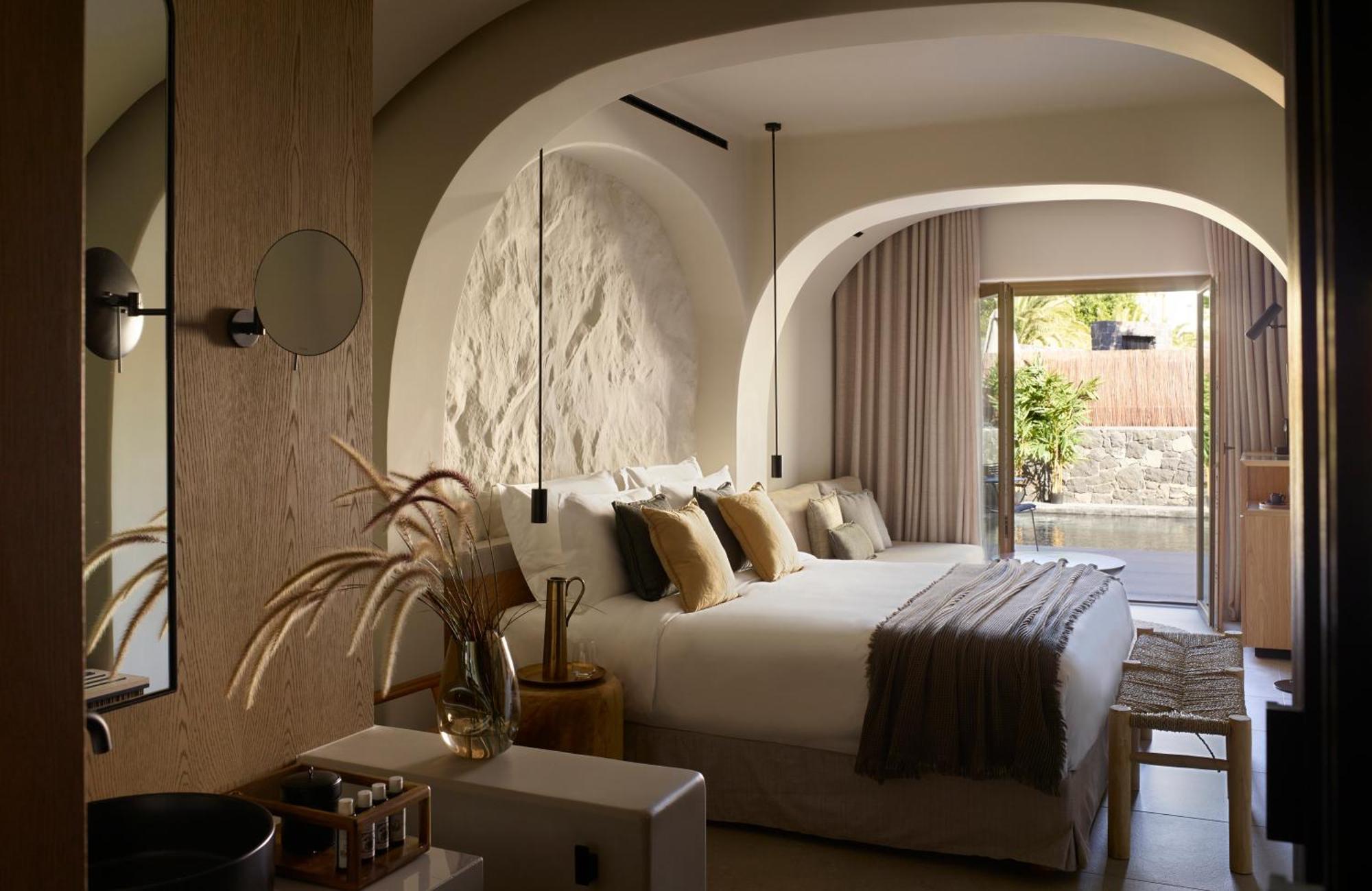 Radisson Blu Zaffron Resort, Santorini (Adults Only) Kamári Zimmer foto